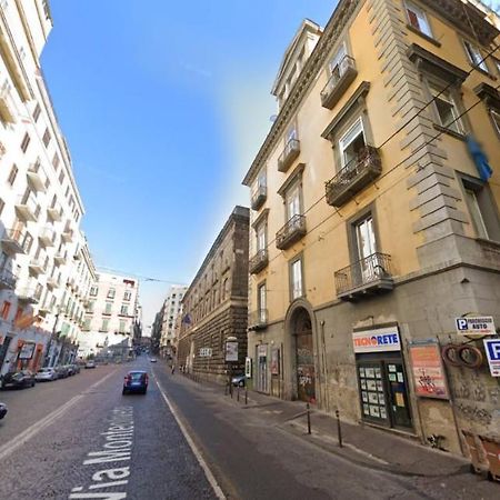 Monteoliveto 5 Bed & Breakfast Napoli Dış mekan fotoğraf