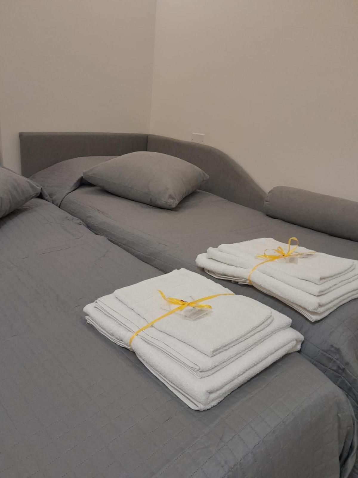 Monteoliveto 5 Bed & Breakfast Napoli Dış mekan fotoğraf